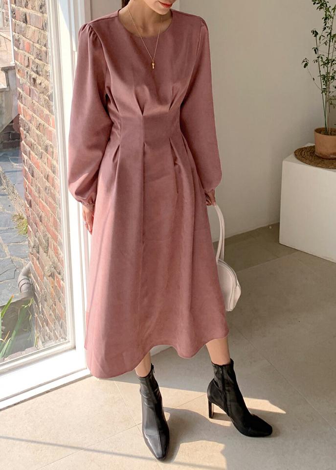 ダーツロングワンピース・全4色・t58382 レディース 【ops】韓国ファッション ワンピース ロング ロングワンピース 長袖 ラウンドネック ダーツ ギャザー ロング丈 リボン 無地 ベーシック シンプル フェミニン 体型カバー 秋 冬