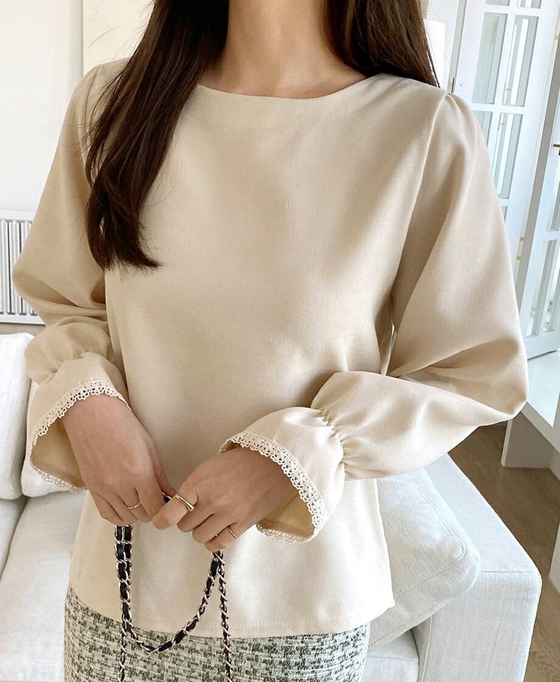 レースパフブラウス・全2色・t70713 レディース 【bl】トップス ブラウス 長袖 レース パフ シンプル フェミニン 袖コンシャス 上品 秋 冬 韓国ファッション ハイホリHIHOLLI