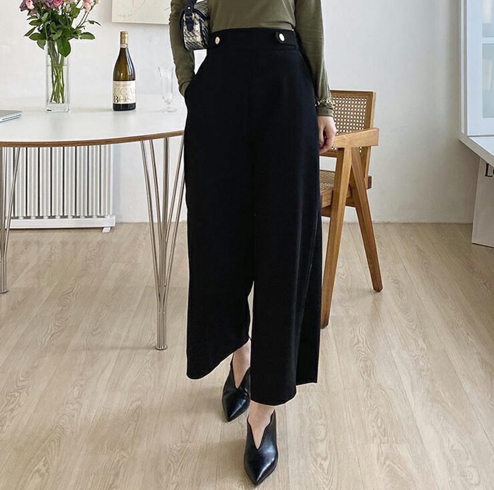 ゴールドボタンワイドパンツ・全3色・b70720 レディース 【pt】パンツ ズボン ロングパンツ ワイドパンツ ゴールドボタン 単色 無地 シンプル 大人 オフィスカジュアル きれいめ 高級感 上品 秋 冬 韓国ファッション ハイホリHIHOLLI