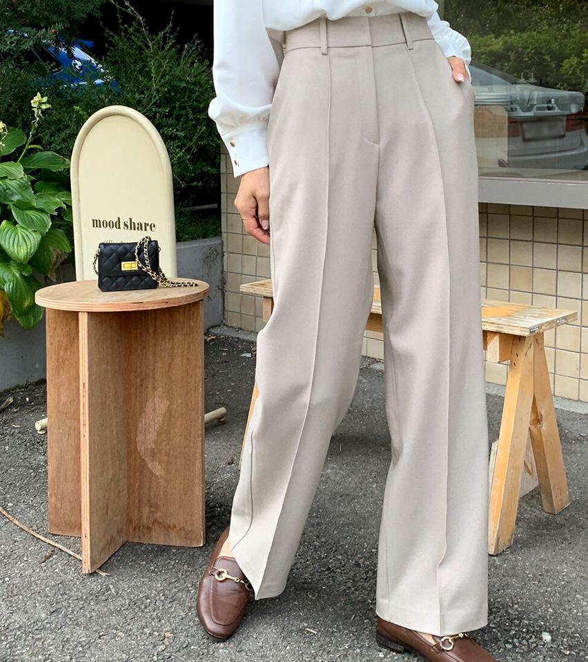 ストレートスラックスパンツ・全3色・t65302 レディース 【pt】韓国ファッション ボトムス ロング ロングパンツ スラックスパンツ スラックス ストレート ハイウエスト 無地 単色 ロング丈 シンプル フェミニン 秋 冬