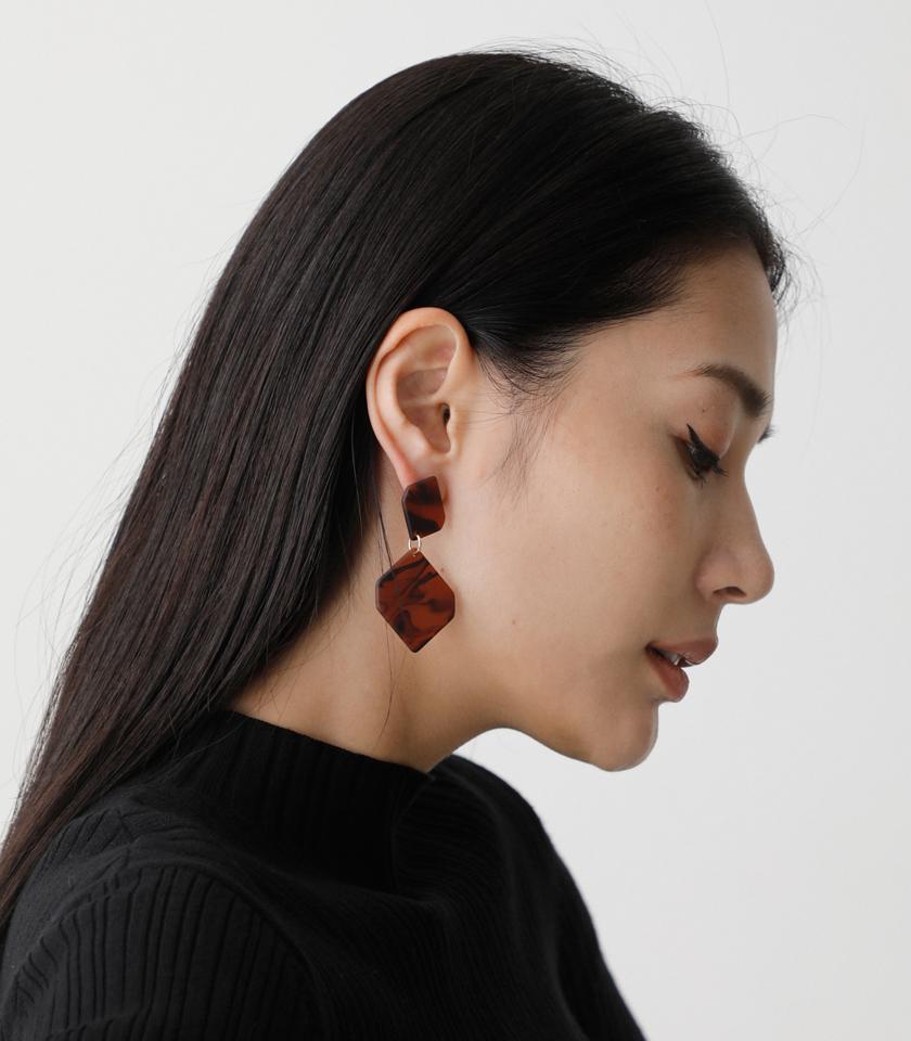 MATTE MARBLE SQUARE EARRINGS/マットマーブルスクエアピアス