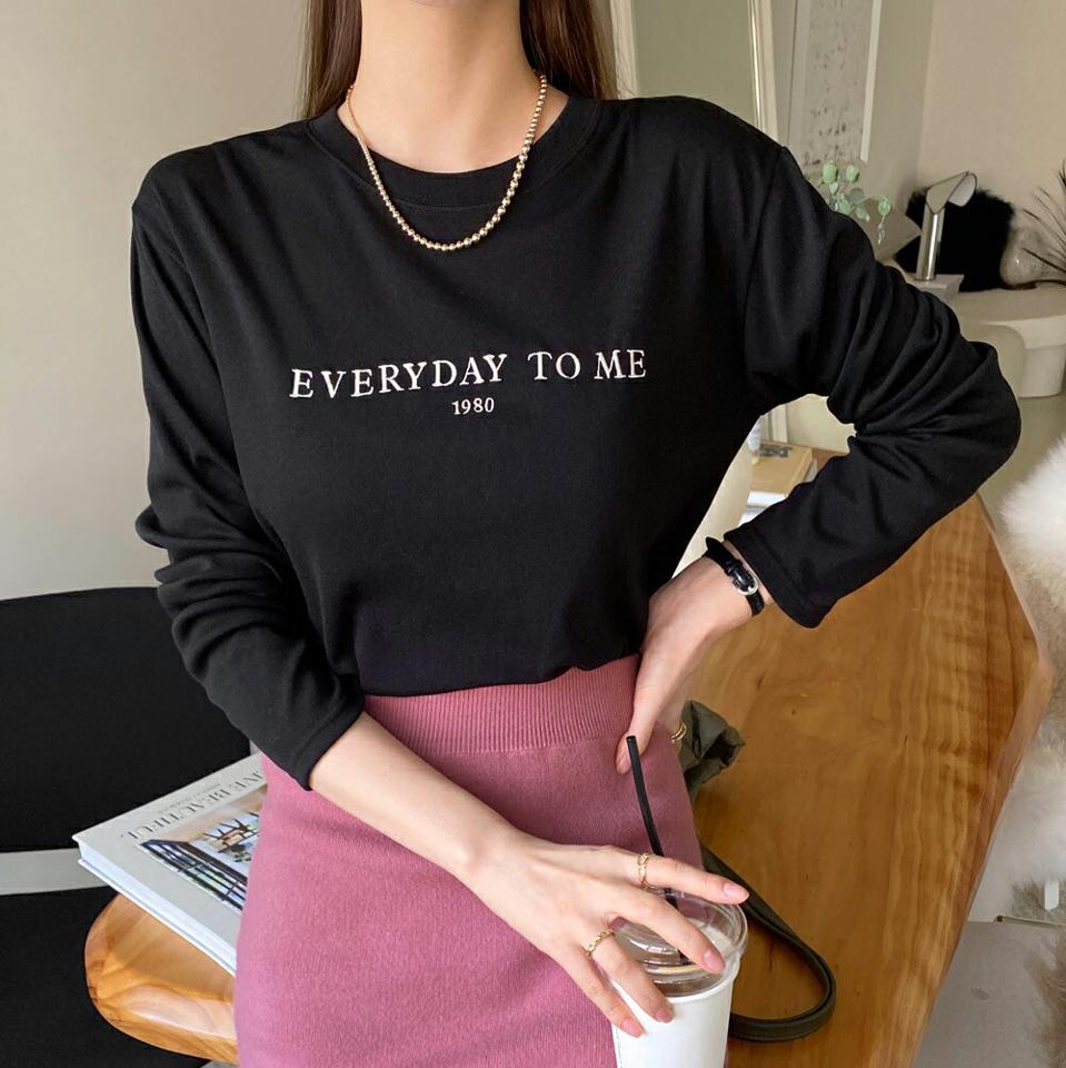 裏起毛刺繍レタリングTシャツ・全3色・t70809 レディース 【tops】トップス Tシャツ 長袖 ロンT レタリング ロゴT 裏起毛 刺繍 カジュアル ラフ シンプル 冬 韓国ファッション ハイホリHIHOLLI