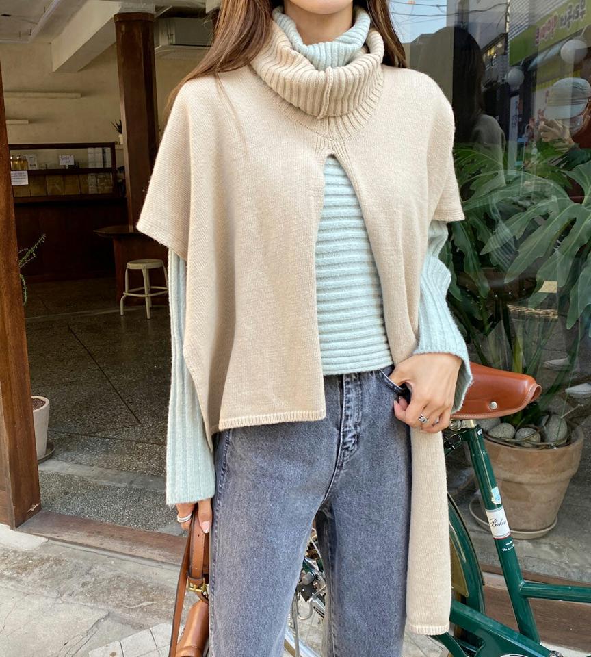 ケープ風タートルネックニット・全3色・t66165 レディース 【tops】韓国ファッション トップス ニット 大人 長袖 タートルネック ケープ風 ユニーク スリット アンバランス無地 シンプル スリム カジュアル 体型カバー 細身 フェミニン 上品 秋 冬