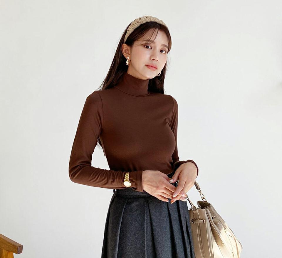 裏起毛ハイネックTシャツ・全6色・e62803 レディース 【tops】韓国ファッション トップス Tシャツ 大人 長袖 ハイネック 裏起毛 無地 ベーシック シンプル カジュアル スリム フェミニン デイリー 上品 秋 冬230