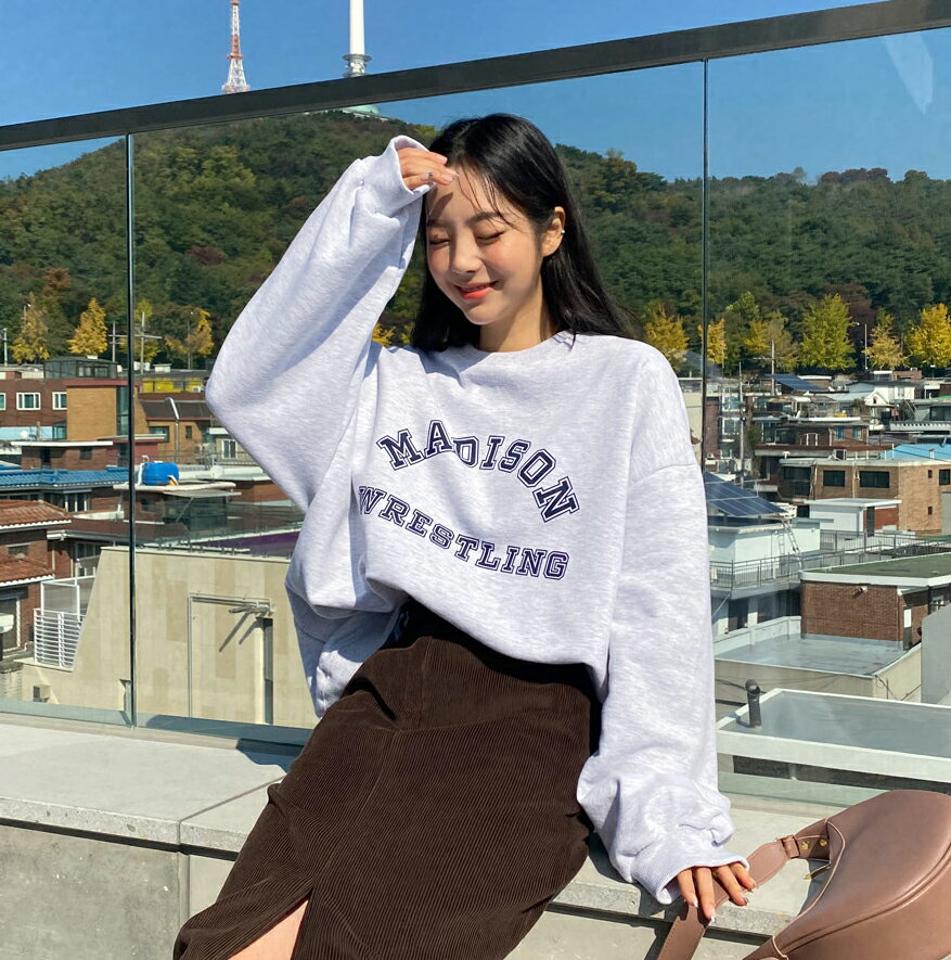 裏起毛MADISONレタリングスウェット・全3色・t65683 レディース 【tops】韓国ファッション トップス Tシャツ 大人 長袖 ラウンドネック レタリング ロゴ シンプル カジュアル ルーズ 体型カバー フェミニン デイリー 上品 秋 冬