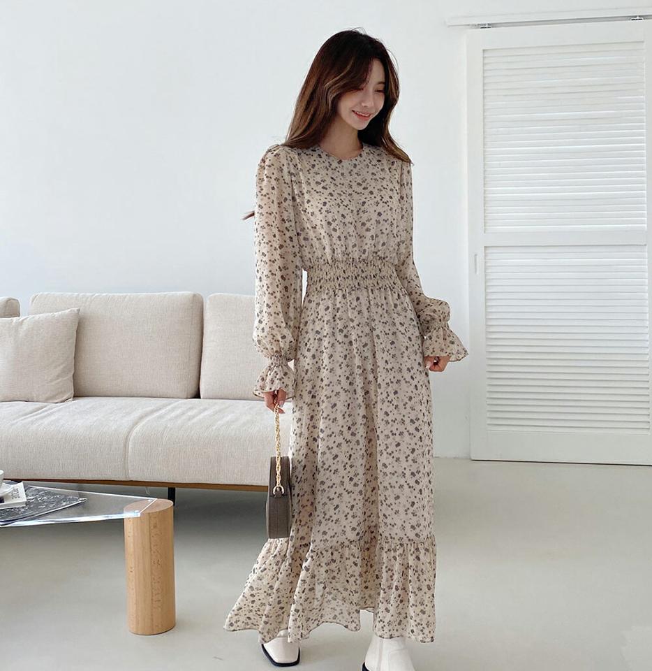 【新作10%OFF】花柄シャーリングワンピース・全3色・b65713 レディース 【ops】韓国ファッション ワンピース ロング ロングワンピース 長袖 ラウンドネック 花柄 小花柄 フラワー シャーリング ロング丈 シンプル フェミニン 体型カバー カジュアル 秋 冬