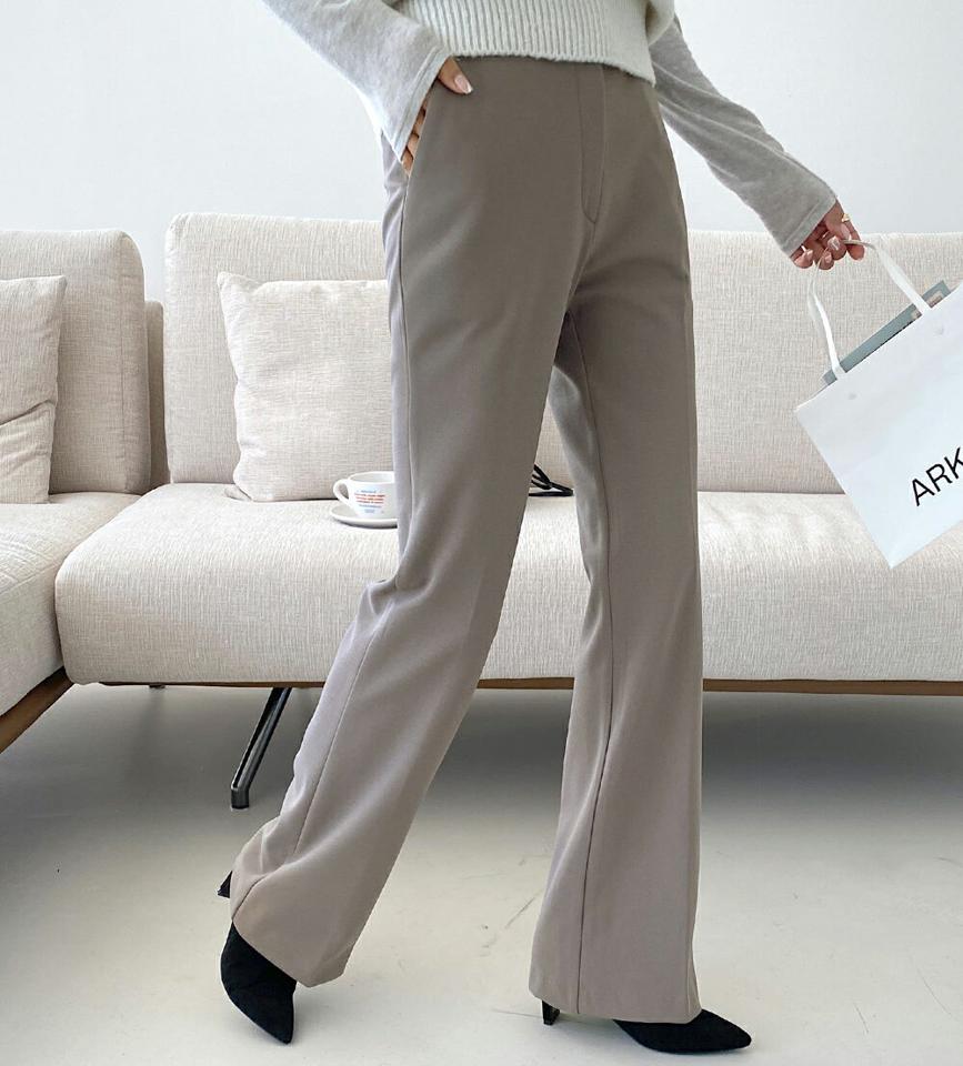 裏起毛ウエストゴムフレアスラックス・全3色・b65699 レディース 【pt】韓国ファッション ボトムス ロング ロングパンツ スラックスパンツ スラックス 裏起毛 ゴム フレア 無地 ベーシック ロング丈 シンプル 体型カバー 足長 美脚 フェミニン 秋 冬252