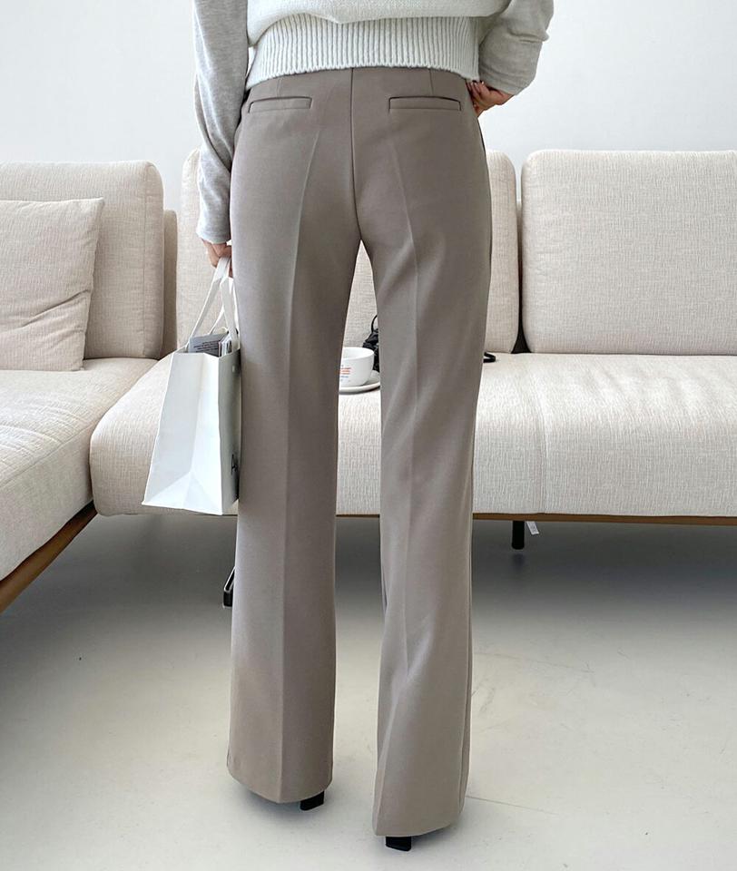 裏起毛ウエストゴムフレアスラックス・全3色・b65699 レディース 【pt】韓国ファッション ボトムス ロング ロングパンツ スラックスパンツ スラックス 裏起毛 ゴム フレア 無地 ベーシック ロング丈 シンプル 体型カバー 足長 美脚 フェミニン 秋 冬252