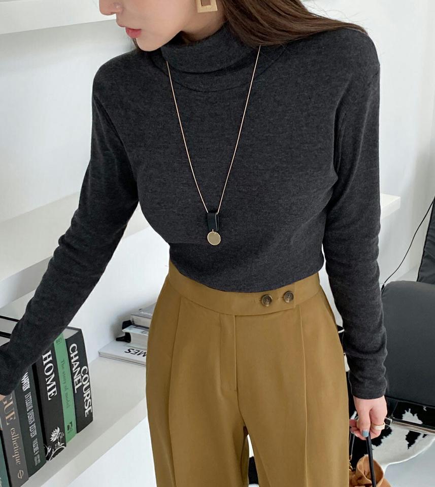 ≪人気商品再入荷≫タートルネックTシャツ・全4色・b70734 レディース 【tops】トップス Tシャツ 長袖 ロンT タートルネック 単色 無地 シンプル ハイネック カジュアル 大人 コットン 綿 ベーシック 秋 冬 韓国ファッション HIHOLLI