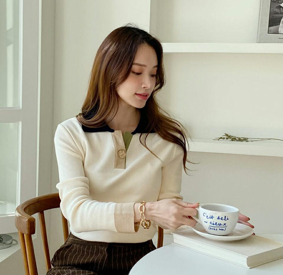配色カラーゴールドボタンニット・全2色・t70856 レディース 【tops】トップス ニット 長袖 配色 ゴールドボタン スリット ポロ襟 大人 カジュアル 秋 冬 韓国ファッション ハイホリHIHOLLI