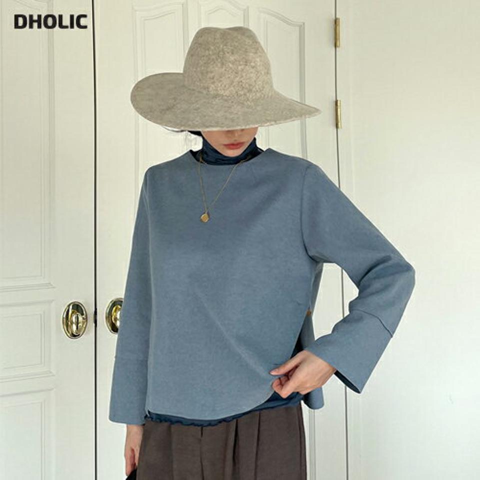 サイドゴールドボタンブラウス・全2色・b70864 レディース 【bl】トップス ブラウス 長袖 ゴールドボタン 単色 無地 シンプル シック 大人 ラウンドネック 秋 冬 韓国ファッション ハイホリHIHOLLI