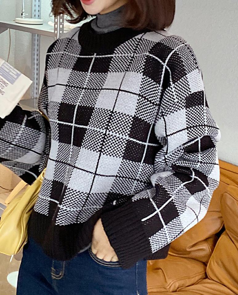 チェックラウンドニット・全4色・t63074 レディース 【tops】韓国ファッション トップス ニット 大人 長袖 ラウンドネック ルーズ チェックパターン シンプル カジュアル 大きいサイズ 体型カバー 細身 フェミニン 上品 デイリー 秋 冬