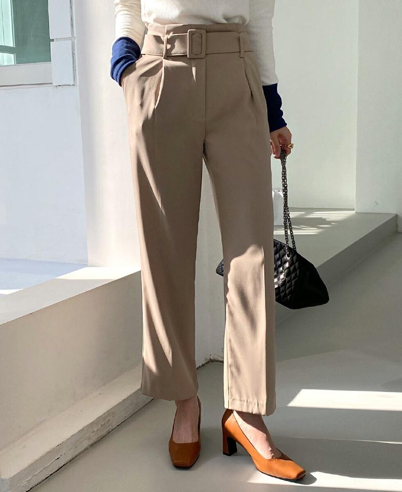 ベルト付ストレートスラックス・全2色・00562 レディース 【pt】スラックス パンツ ズボン ロングパンツ 長ズボン ストレートパンツ ベルト 単色 無地 シンプル 大人 きれいめ ワンタック 秋 冬 韓国ファッション ハイホリHIHOLLI