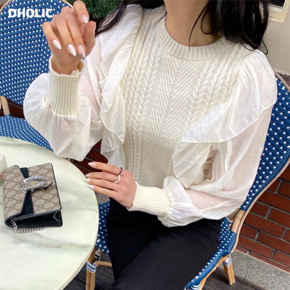 【只今10%OFF】フリルシフォンスリーブニット・全2色・b58436 レディース 【tops】韓国ファッション トップス ニット 大人 長袖 ラウンドネック フリル シフォン スリーブ ケーブル編み シンプル カジュアル スリム 体型カバー フェミニン 上品 秋 冬【ニットセール】