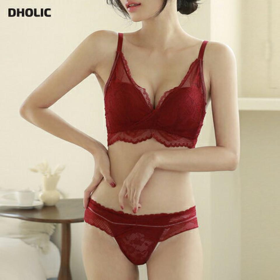Vネックレースブラ&ショーツSET・全4色・e44852 レディース 【uw】韓国ファッション アンダーウェア ランジェリー 下着 セット ブラジャー ブラ ショーツ パンツ Vネック レース パッドー ギャザー 大人 ノンワイヤー シンプル 秋 冬