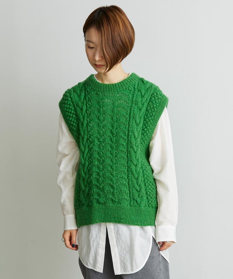 ○ケーブル×透かし編みハンドニットベスト（cardo fabrica）