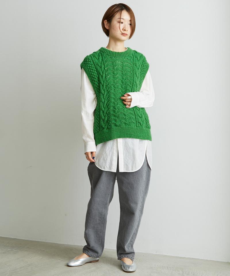 ○ケーブル×透かし編みハンドニットベスト（cardo fabrica）