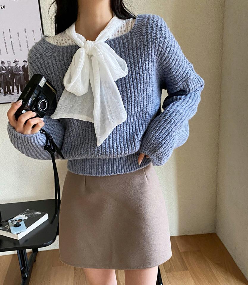 スクエアネックボリュームスリーブニット・全8色・t66171 レディース 【tops】韓国ファッション トップス 大人 長袖 スクエアネック スリーブ デコルテ ドロップショルダー カラーニット 無地 シンプル ルーズ フェミニン 秋 冬252 年上