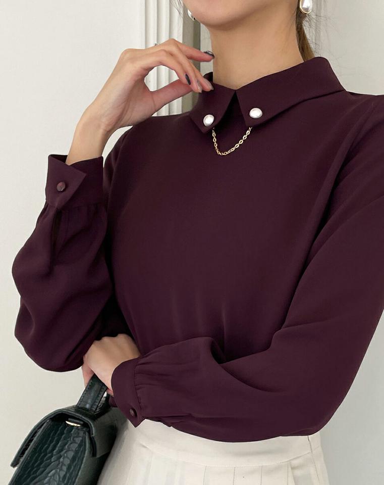 フェイクパールチェーン付カラーネックブラウス・全2色・t70820 レディース 【bl】トップス ブラウウ 長袖 チェーン パール 単色 無地 シンプル 上品 大人 フェミニン 秋 冬 韓国ファッション ハイホリHIHOLLI
