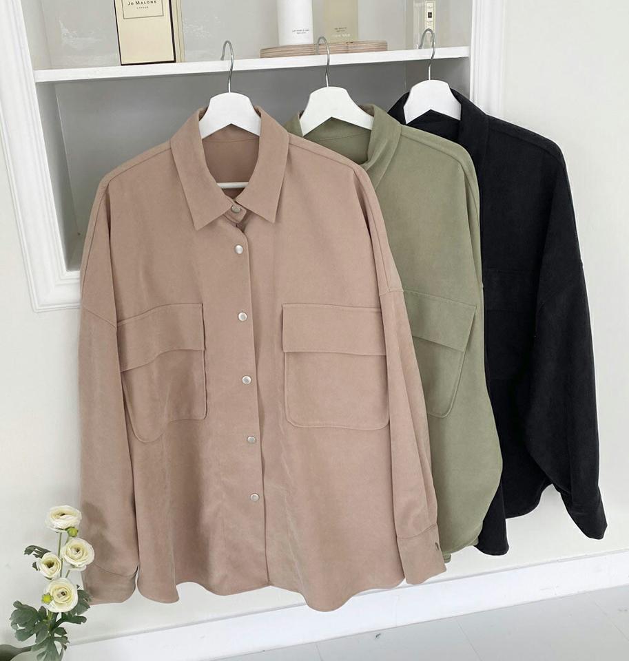 ポケットオーバーフィットシャツ・全3色・t65446 レディース 【bl】韓国ファッション トップス シャツ 長袖 カラーネックク ポケット オーバーサイズ 無地 単色 シンプル ボタン カジュアル ルーズ 体型カバー ガーリー 秋 冬