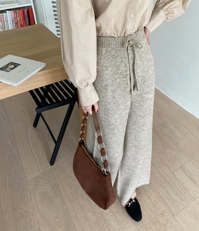 ワイドニットパンツ・全2色・b00599 レディース 【pt】パンツ ズボン ロングパンツ 長ズボン ニット ワイドパンツ 単色 無地 ハイウエスト ウール カジュアル ラフ ニットパンツ ワンマイルウェア 秋 冬 韓国ファッション ハイホリHIHOLLI