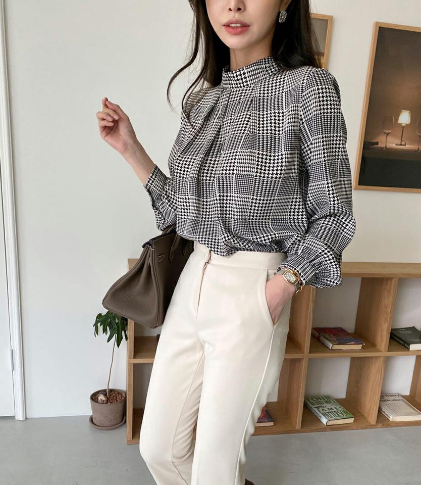 ハウンドトゥースバックストラップブラウス・全2色・b00576 レディース 【bl】トップス ブラウス 長袖 ハウンドトゥース 千鳥柄 千鳥格子 チェック柄 大人 シック モダン 雰囲気 オフィスカジュアル 上品 秋 冬 韓国ファッション ハイホリHIHOLLI
