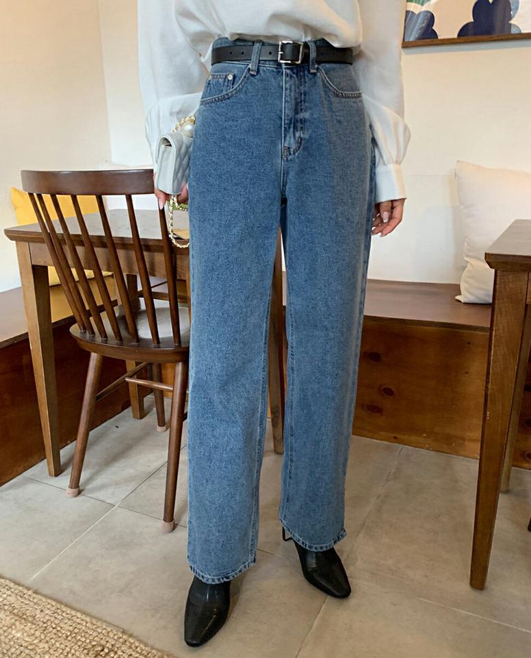 裏起毛サイドスリットデニムパンツ・全1色・t58485 レディース 【pt】韓国ファッション ボトムス ロング ロングパンツ デニム デニムパンツ 裏起毛 スリット ストレート ロング丈 体型もカバー シンプル カジュアル デイリー 秋 冬