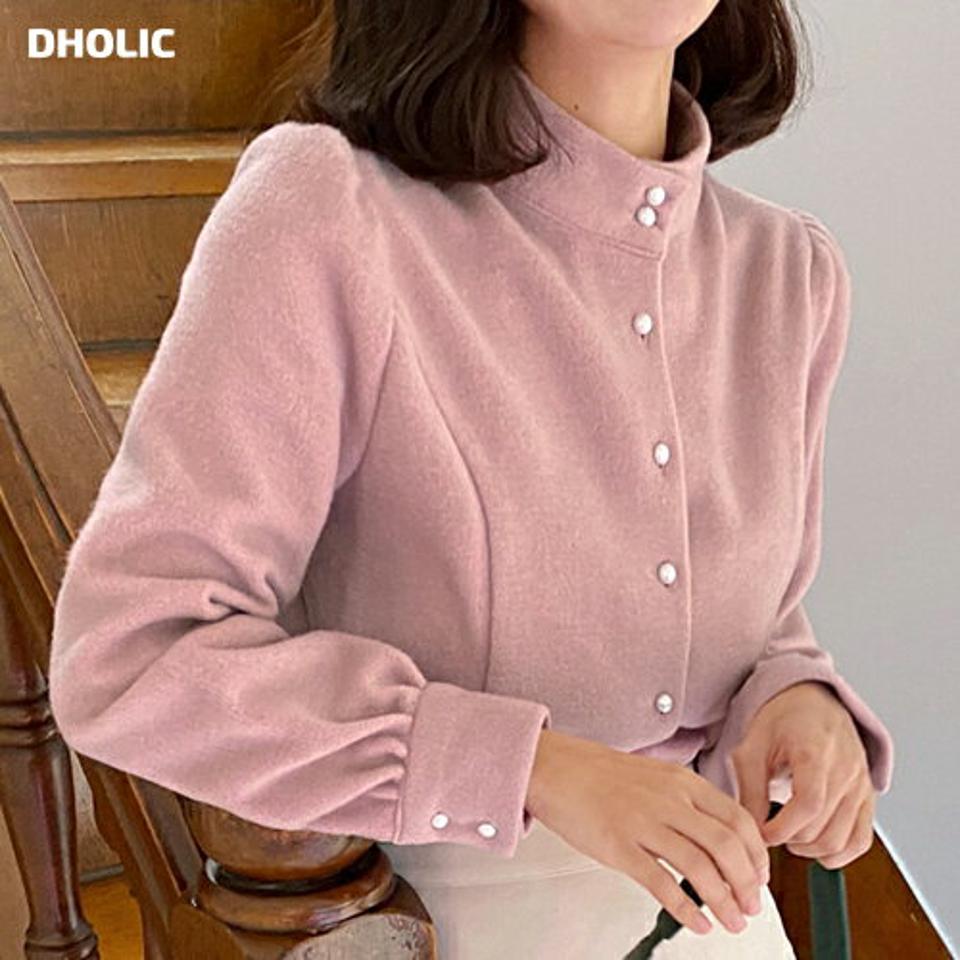 起毛フェイクパールボタンブラウス・全4色・b65755 レディース 【bl】韓国ファッション トップス ブラウス 長袖 ハーフネック 起毛 フェイクパール ボタン モダン 無地 ピンク シンプル ガーリー カジュアル フェミニン 秋 冬