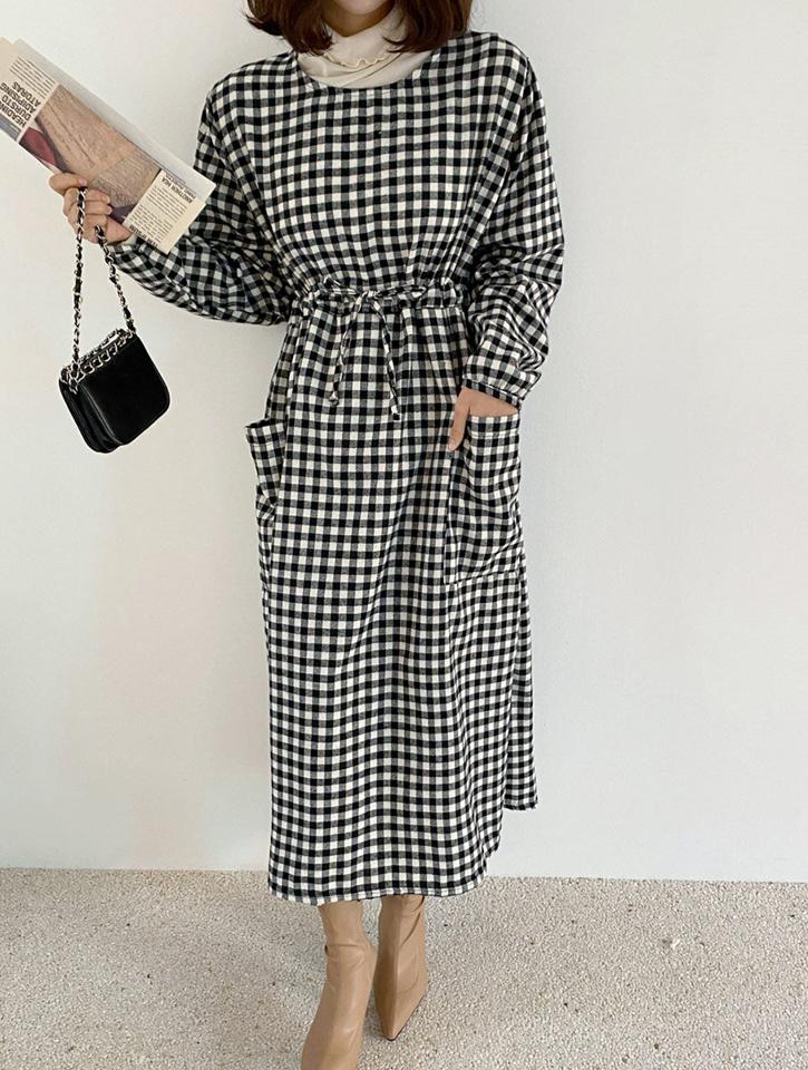 ピーチ起毛チェックワンピース・全3色・b65764 レディース 【ops】韓国ファッション ワンピース ロング ロングワンピース 長袖 ラウンドネック ワンマイルウェア ピーチ起毛 チェック ロング丈 シンプル 体型カバー フェミニン ガーリー 秋 冬