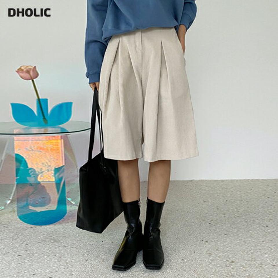 コーデュロイハーフパンツ・全3色・t65771 レディース 【pt】韓国ファッション ボトムス ハーフ ハーフパンツ コーデュロイ 6分丈 ワイド 無地 シンプル ポケット 体型カバー 足長 美脚 フェミニン デイリー カジュアル 秋 冬