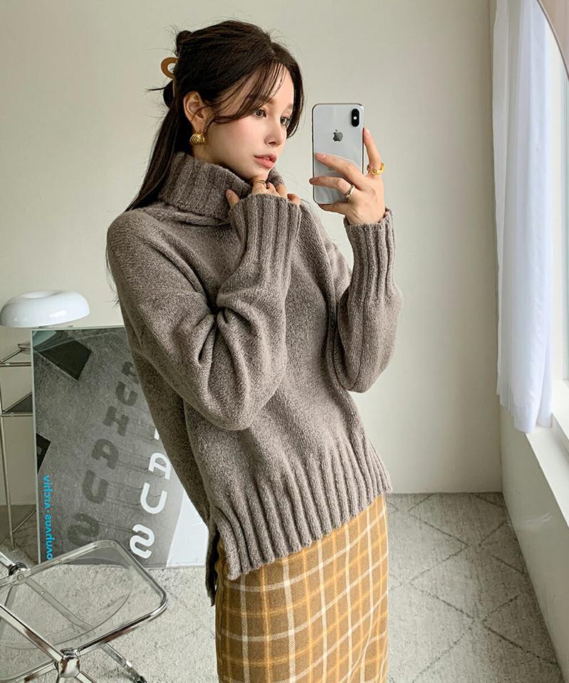 ワイドリブタートルニット・全3色・b00307 レディース 【tops】トップス ニット 年上 長袖 ニットトップス タートルネック ハイネック リブ 単色 無地 シンプル カジュアル 大人 秋 冬 韓国ファッション HIHOLLI