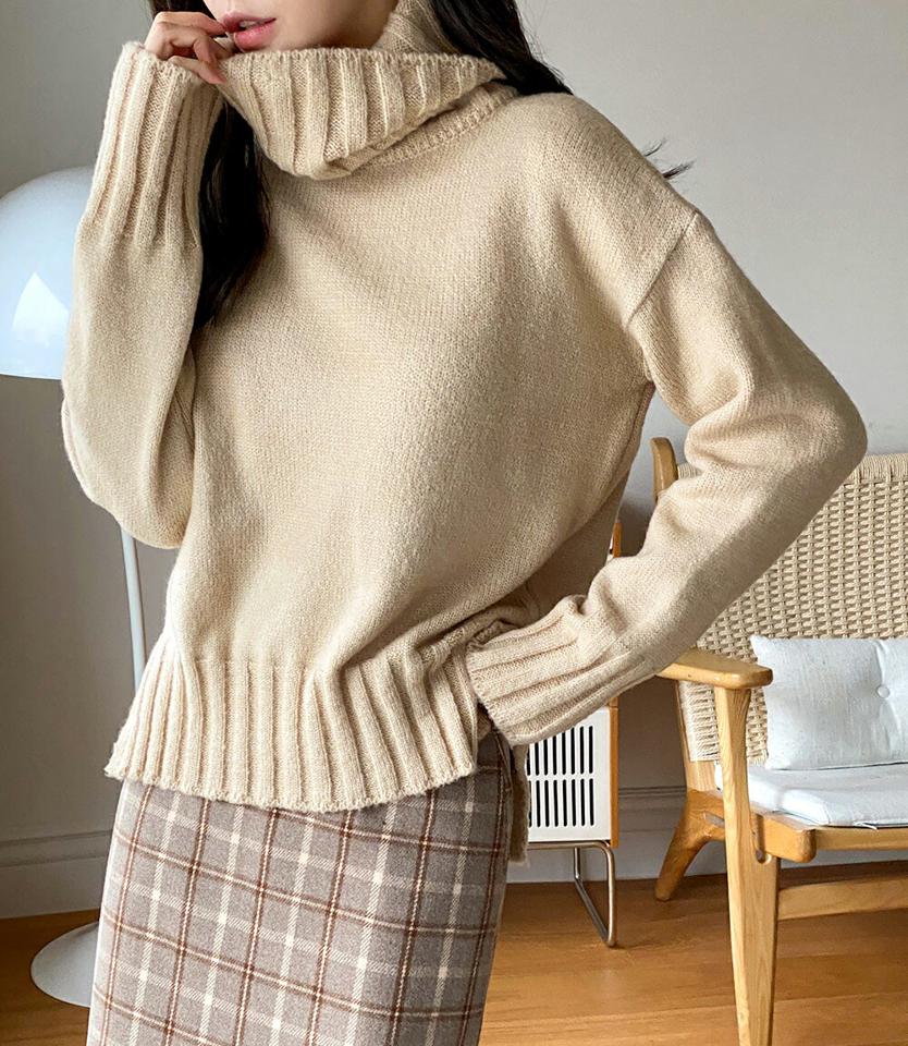 ワイドリブタートルニット・全3色・b00307 レディース 【tops】トップス ニット 年上 長袖 ニットトップス タートルネック ハイネック リブ 単色 無地 シンプル カジュアル 大人 秋 冬 韓国ファッション HIHOLLI