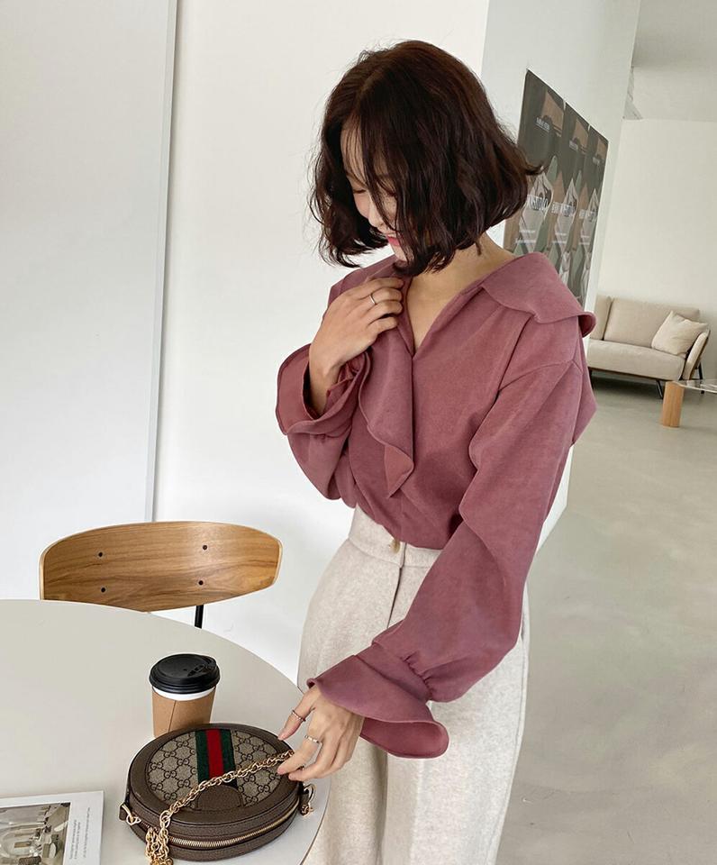 Vネックフリルブラウス・全4色・t65573 レディース 【bl】韓国ファッション トップス ブラウス 長袖 Vネック フリル スリット アンバランス丈 無地 シンプル 体型カバー ガーリー カジュアル フェミニン 秋 冬