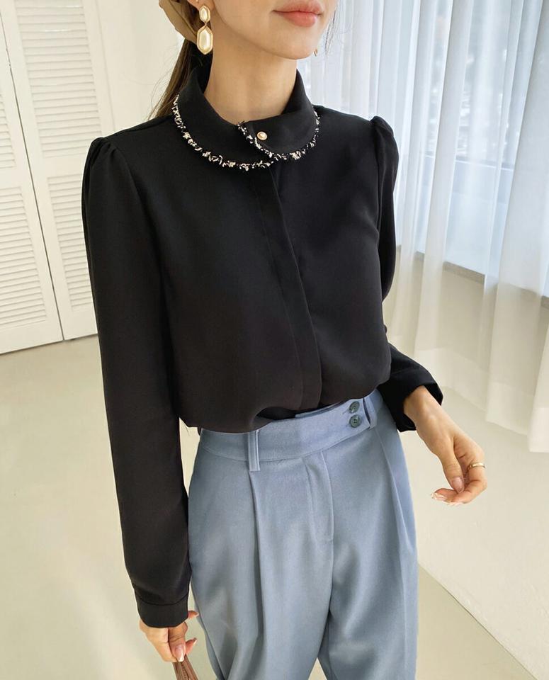 【10%OFF】ツイードカラーカフスブラウス・全2色・b65528 レディース 【bl】韓国ファッション トップス ブラウス 長袖 カラーネック ツイードカラー カフス フェイクパール ボタン ギャザー シンプル 体型カバー ガーリー カジュアル フェミニン 秋 冬【tweedセール】