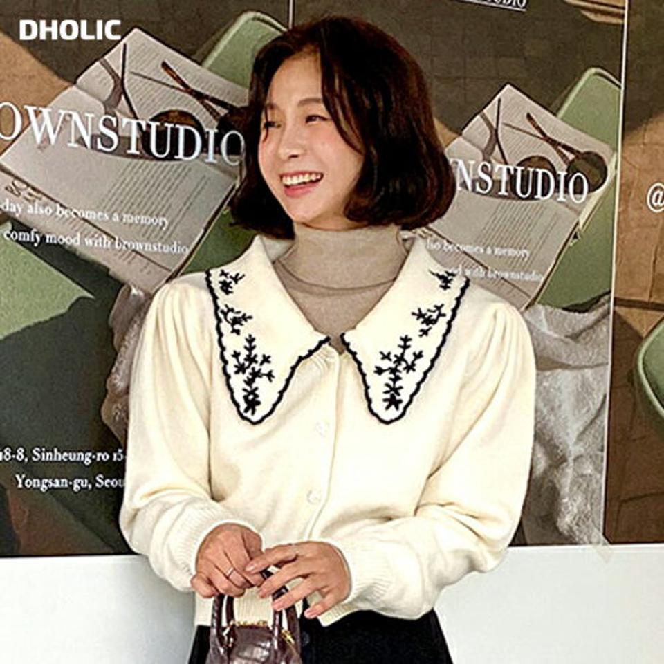 刺繍ビッグカラーニットカーディガン・全2色・b65525 レディース 【cd】韓国ファッション トップス カーディガン カーデ 長袖 Vネック ビッグカラー 刺繍 ニットカーディガン ローズボタン リブ 大人 シンプル カジュアル 秋 冬