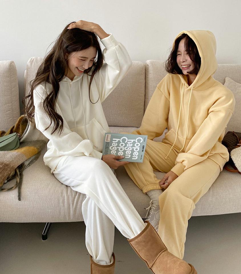 裏起毛パーカー&ジョガーパンツSET・全4色・b65519 レディース 【pt】韓国ファッション ロング ロングパンツ パーカー セットアップ パステル 長袖 裏起毛 ジョガーパンツ ロング丈 ワンマイルウェア 無地 シンプル 秋 冬