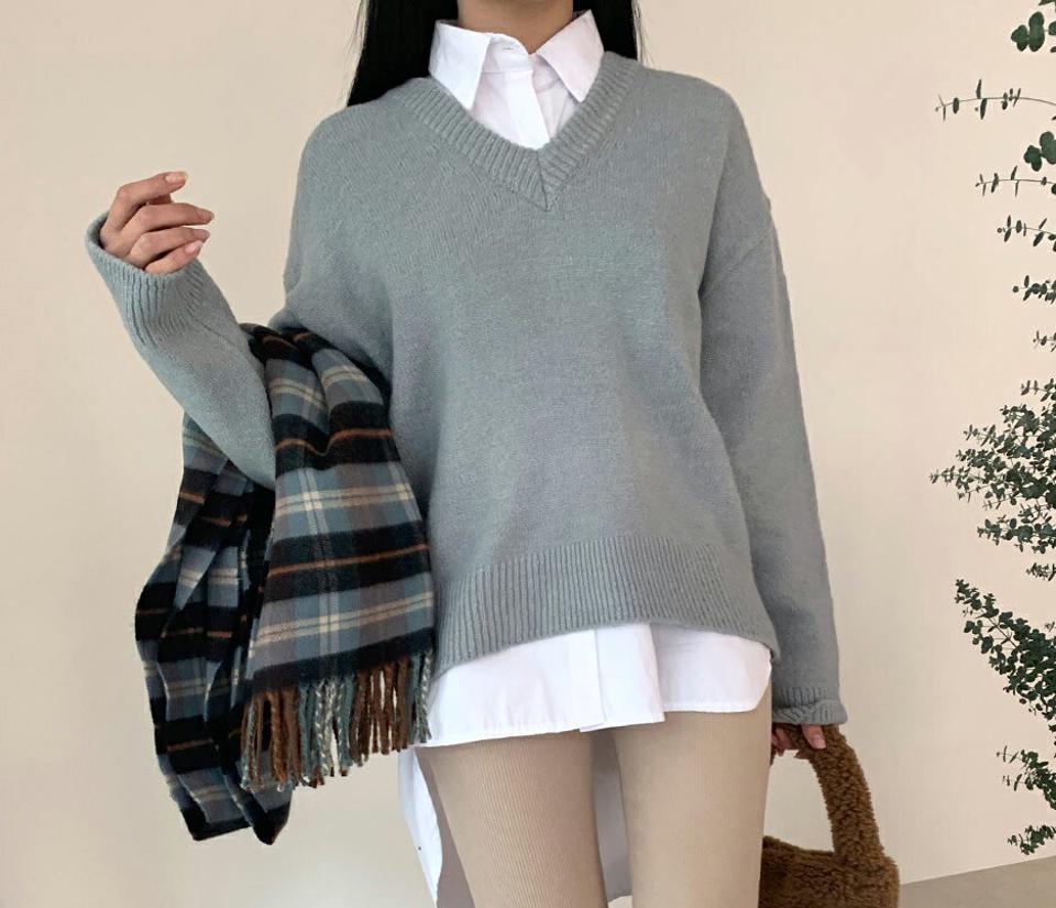 Vネックスパークルニット・全5色・t01372 レディース 【tops】韓国ファッション トップス ニット 長袖 Vネック スパークル加工 カラーニット ドロップショルダー 体型カバー フェミニン 無地 ベーシック シンプル デイリー ガーリー 秋 冬 NIJU