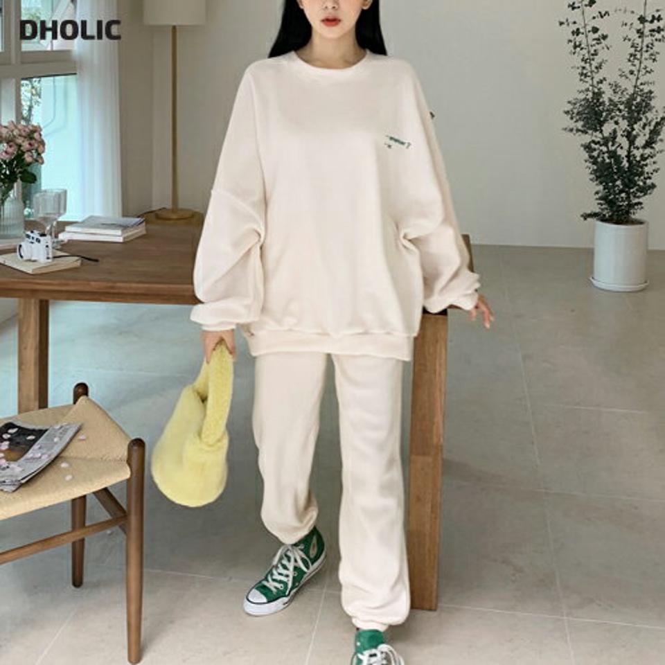 即日配送 両起毛刺繍レタリングスウェット&ポケットジョガーパンツSET・全3色・t01386 レディース 【pt】韓国ファッション ボトムス パンツ ロングパンツ スウェット セットアップ 長袖 両起毛 ワンマイルウェア ジョガーパンツ レタリング ロゴ 秋 冬 NIJU