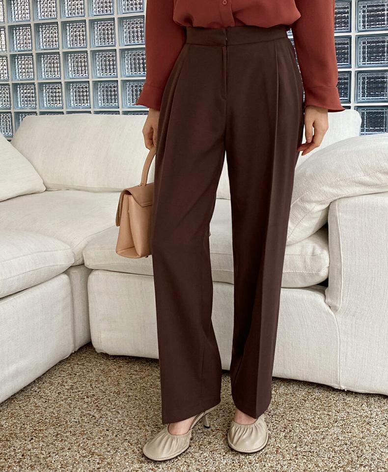 裏起毛ストレートスラックス・全3色・t00345 レディース 【pt】スラックス パンツ ズボン ロングパンツ ストレートパンツ 裏起毛 単色 無地 シンプル 大人 オフィスカジュアル タック 冬 韓国ファッション ハイホリHIHOLLI