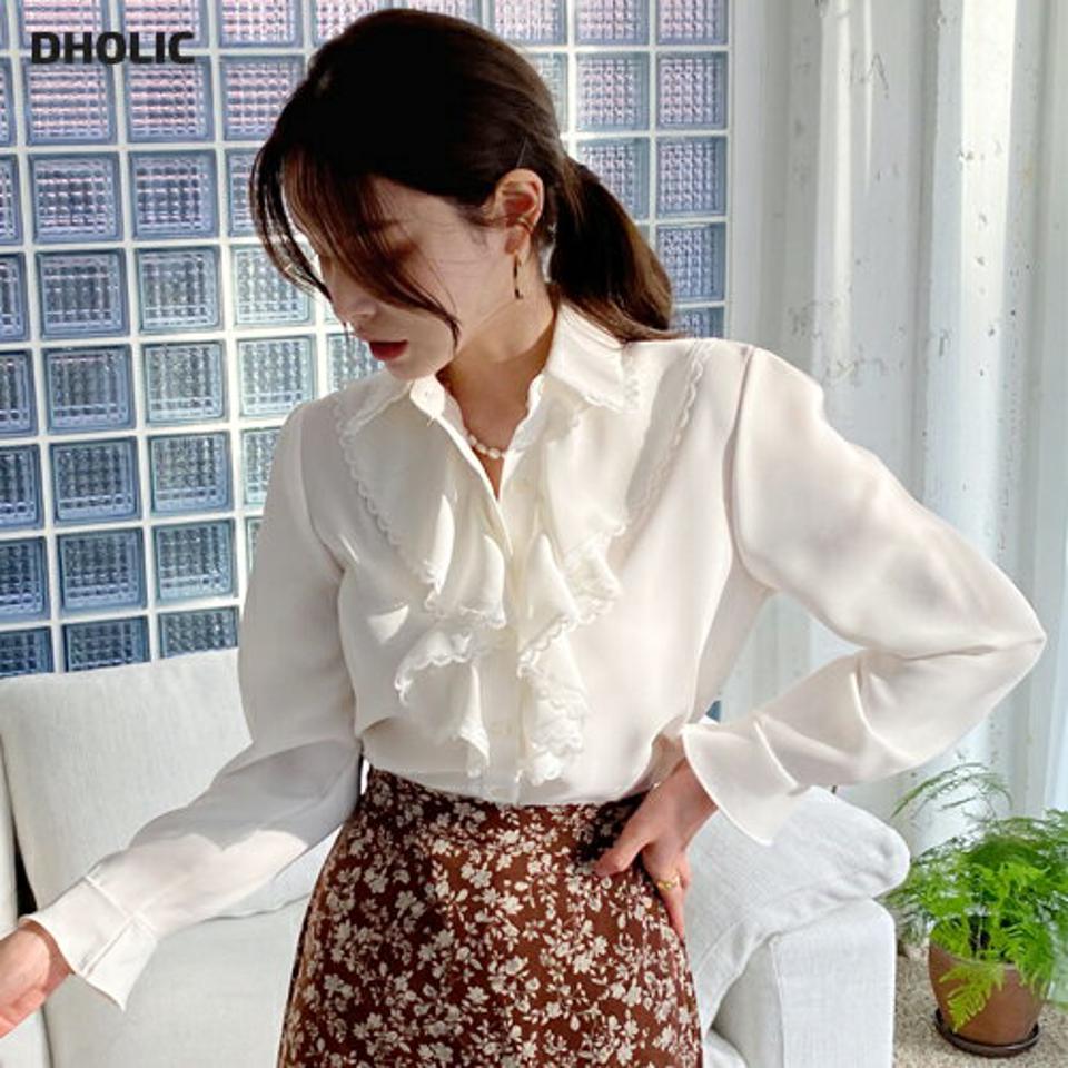 レースラッフルカラーネックブラウス・全4色・t00337 レディース 【bl】トップス ブラウス ラッフルカラー 襟コンシャス フリル スカラップレース ベルスリーブ 単色 無地 フェミニン かわいい 長袖 秋 冬 韓国ファッション ハイホリHIHOLLI