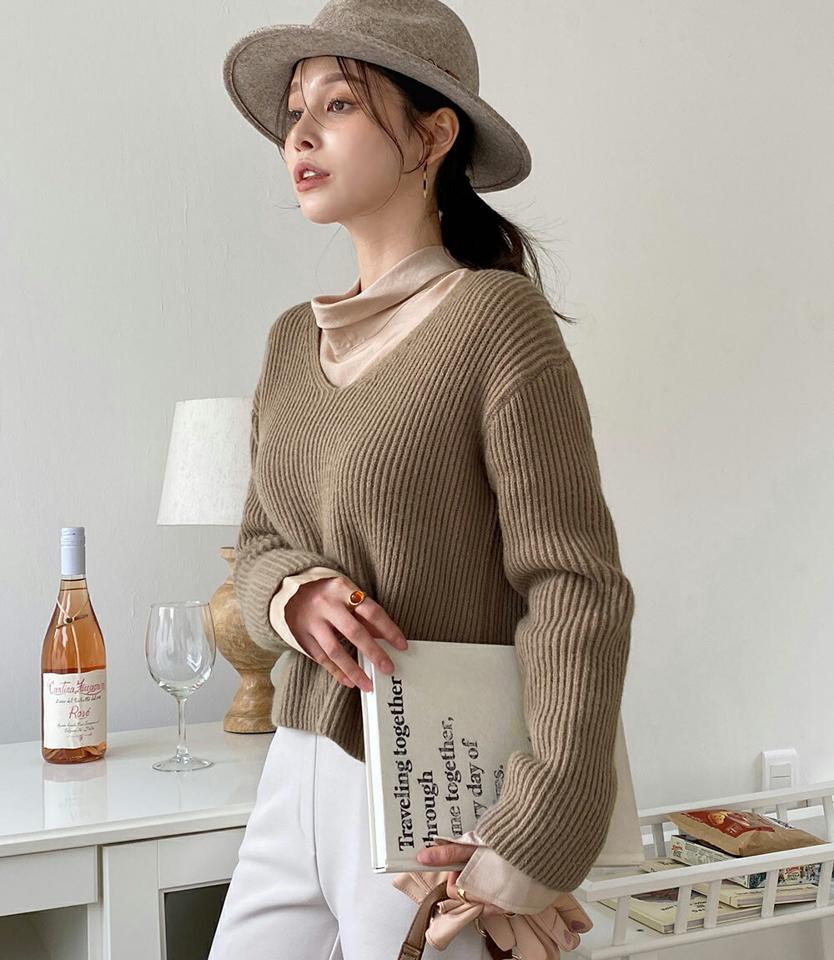 リブVネックニット・全5色・t00326 レディース 【tops】トップス ニット 年上 長袖 リブニット 単色 無地 シンプル ベーシック 大人 カジュアル Vネック ラフ ニットトップス カラーニット 秋 冬 韓国ファッション HIHOLLI