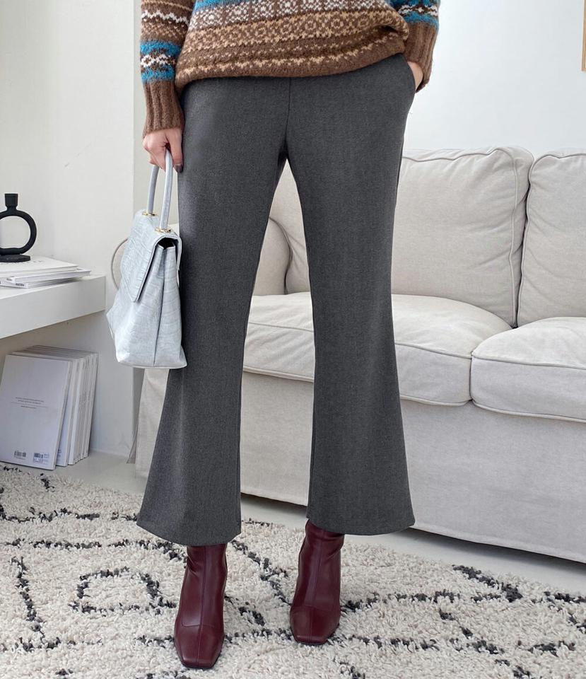 ウール混スリムフレアパンツ・全4色・t70962 レディース 【pt】パンツ ズボン ロングパンツ フレア スリム ウール 単色 無地 シンプル ベーシック 上質 ウール きれいめ 大人 シック 冬 韓国ファッション ハイホリHIHOLLI