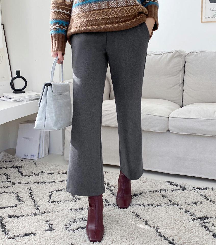 ウール混スリムフレアパンツ・全4色・t70962 レディース 【pt】パンツ ズボン ロングパンツ フレア スリム ウール 単色 無地 シンプル ベーシック 上質 ウール きれいめ 大人 シック 冬 韓国ファッション ハイホリHIHOLLI