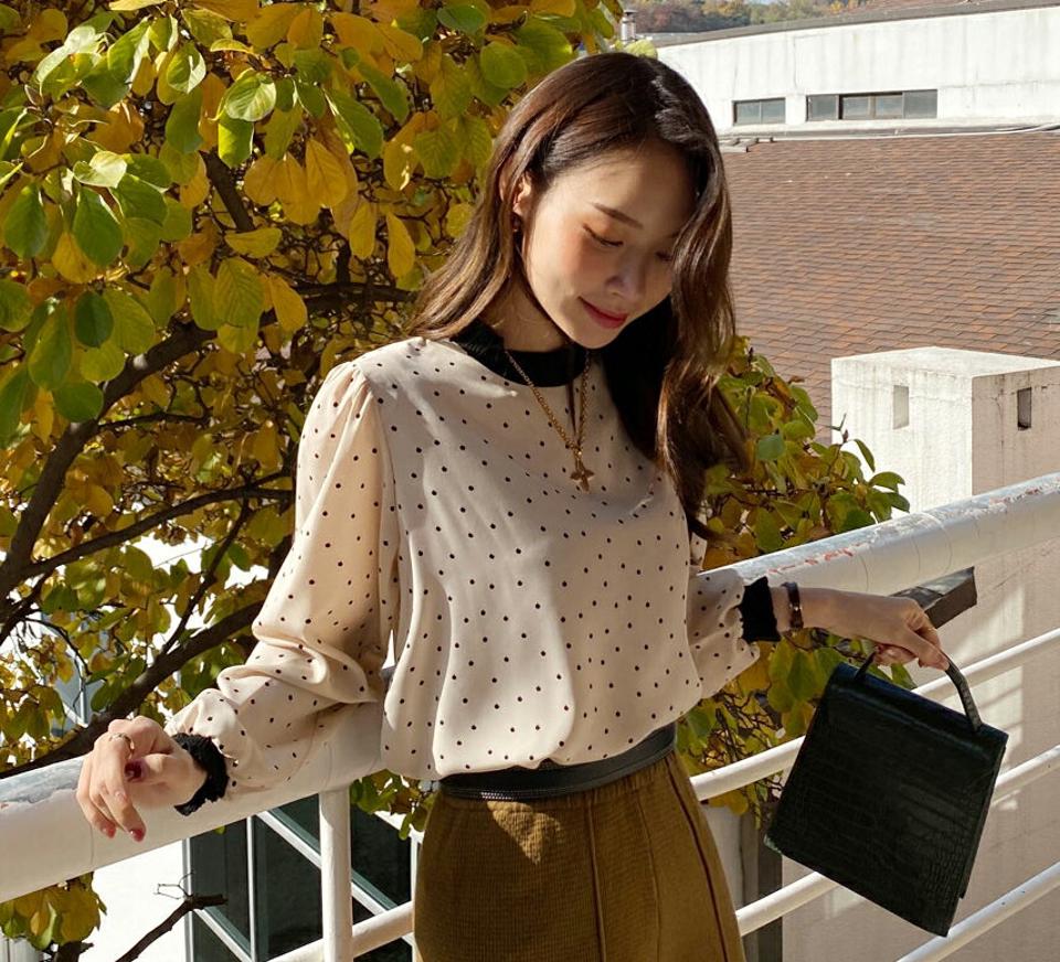 ドットバイカラーブラウス・全4色・00614 レディース 【bl】トップス ブラウス 長袖 バイカラー ドット柄 かわいい 可愛い ハーフネック 秋 冬 韓国ファッション ハイホリHIHOLLI