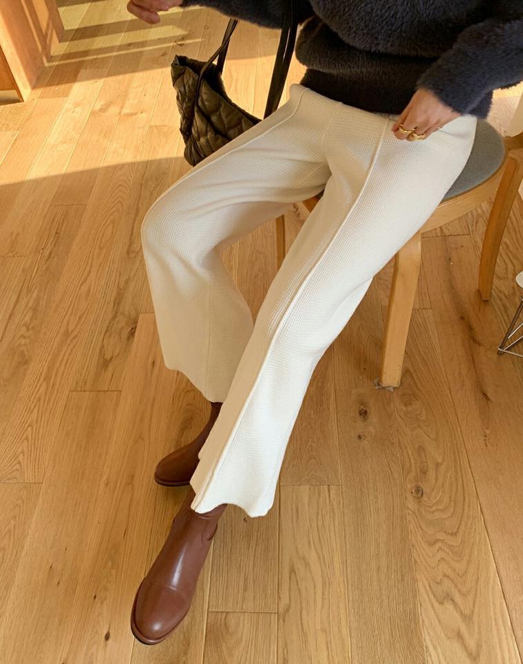 ワイドフィットワッフルニットパンツ・全3色・b00631 レディース 【pt】パンツ ズボン ロングパンツ 長ズボン ニット ワイドパンツ ニットパンツ ワッフルニット 単色 無地 シンプル 年上 大人 ウエストゴム 秋 冬 韓国ファッション ハイホリHIHOLLI