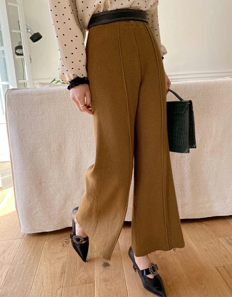 ワイドフィットワッフルニットパンツ・全3色・b00631 レディース 【pt】パンツ ズボン ロングパンツ 長ズボン ニット ワイドパンツ ニットパンツ ワッフルニット 単色 無地 シンプル 年上 大人 ウエストゴム 秋 冬 韓国ファッション ハイホリHIHOLLI