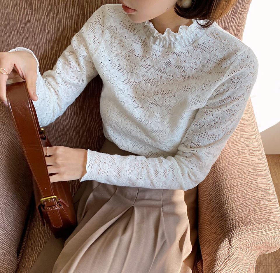 起毛ハーフネックレースブラウス・全3色・b65791 レディース 【bl】韓国ファッション トップス ブラウス 長袖 ハーフネック 起毛 花柄 フローラル レース シンプル スリム 異素材 体型カバー ガーリー カジュアル フェミニン 秋 冬