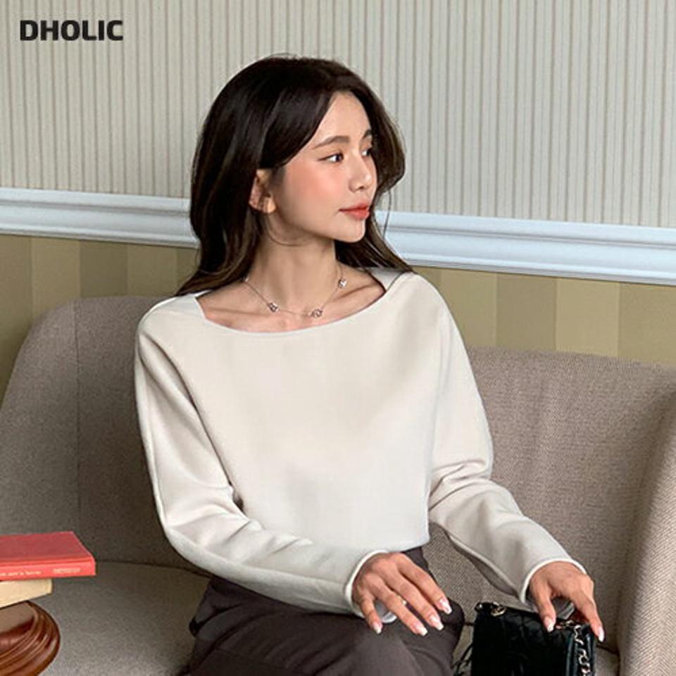 両起毛ボートネックブラウス・全3色・b65809 レディース 【bl】韓国ファッション トップス ブラウス 長袖 ボートネック 両起毛 無地 シンプル ルーズ 厚手 異素材 体型カバー ガーリー デコルテ カジュアル フェミニン 秋 冬