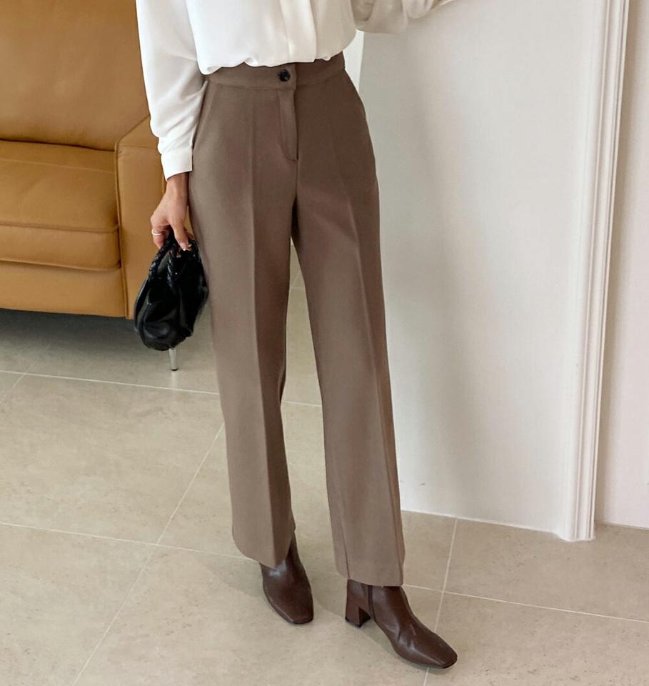 ワンボタンスラックス・全2色・t58533 レディース 【pt】韓国ファッション ボトムス ロング ロングパンツ スラックスパンツ スラックス ワンボタン ロング丈 無地 ベーシック シンプル 体型カバー カジュアル デイリー 秋 冬