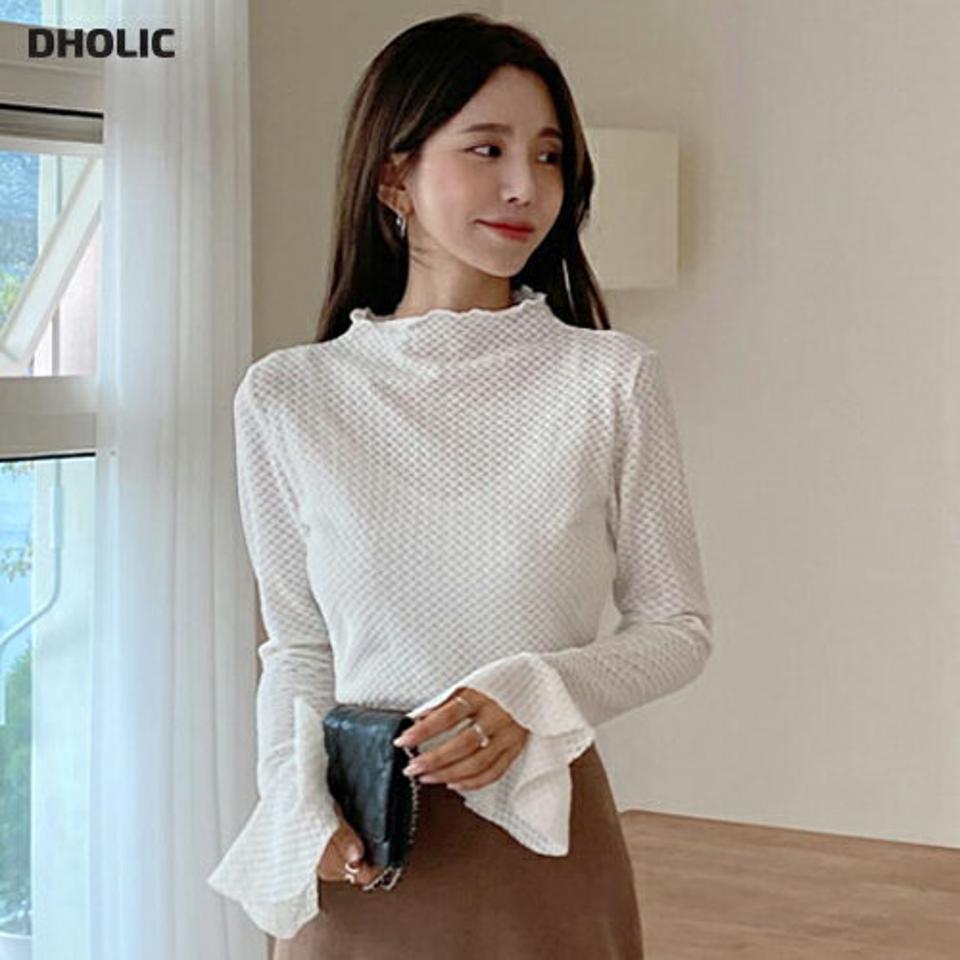 レースベルスリーブブラウス・全2色・b58511 レディース 【bl】韓国ファッション トップス ブラウス 長袖 ハーフネック モダン レース ジグザグレース ベルスリーブ シンプル カジュアル スリム 体型カバー ガーリー 秋 冬